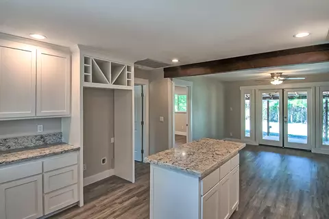 11718 Woggon Ln, Redding, CA 96003 photo 15