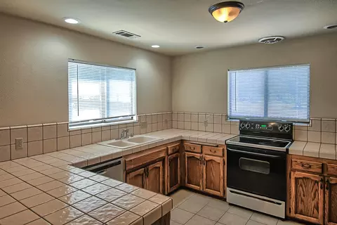 1210 Pueblo Ct, Redding, CA 96001 photo 10