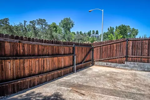 1210 Pueblo Ct, Redding, CA 96001 photo 43