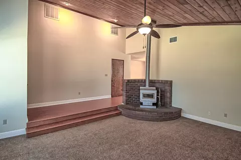 1210 Pueblo Ct, Redding, CA 96001 photo 7