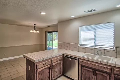 1210 Pueblo Ct, Redding, CA 96001 photo 12