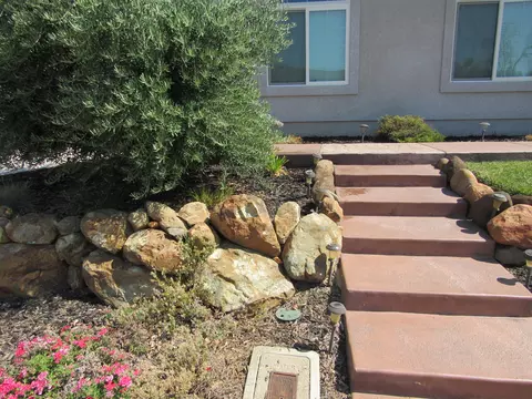 3295 Piper Way, Redding, CA 96001 photo 9
