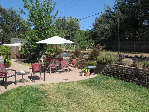 3295 Piper Way, Redding, CA 96001 photo 11