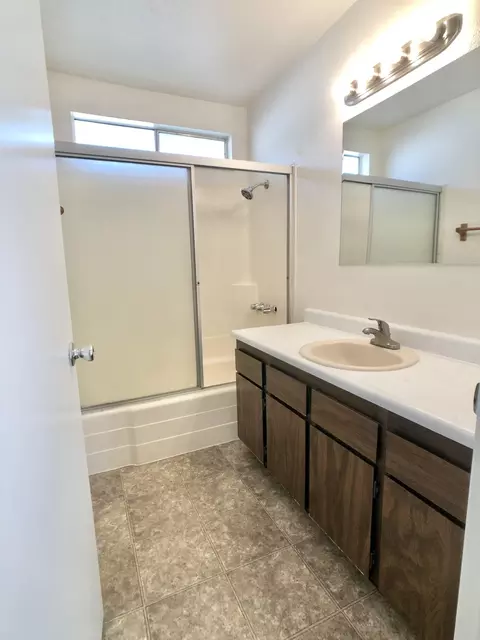 2857 June St, Redding, CA 96002 photo 17