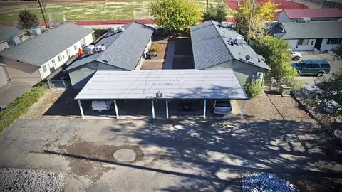 2857 June St, Redding, CA 96002 photo 1