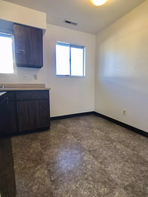 2857 June St, Redding, CA 96002 photo 16