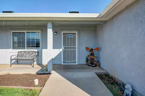 16893 Cape Cod Dr, Redding, CA 96003 photo 3