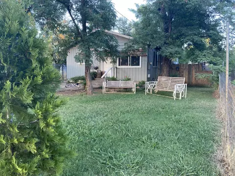 6937 Skyway St, Redding, CA 96002 photo 1