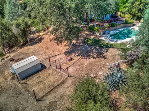 7795 Castle View Ln, Redding, CA 96001 photo 38