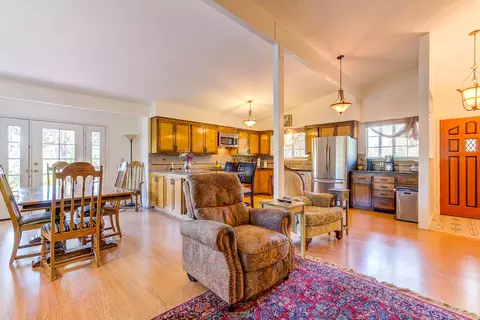 7795 Castle View Ln, Redding, CA 96001 photo 9