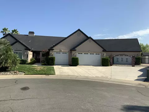 3845 Meadow Oak Way, Redding, CA 96002 photo 1