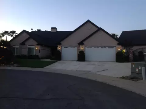 3845 Meadow Oak Way, Redding, CA 96002 photo 2