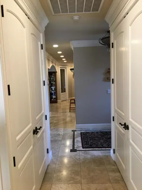 3845 Meadow Oak Way, Redding, CA 96002 photo 11