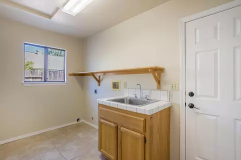 2978 Dawnridge Dr, Redding, CA 96001 photo 11