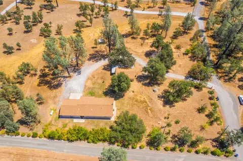 20922 Elvina Way, Redding, CA 96003 photo 33