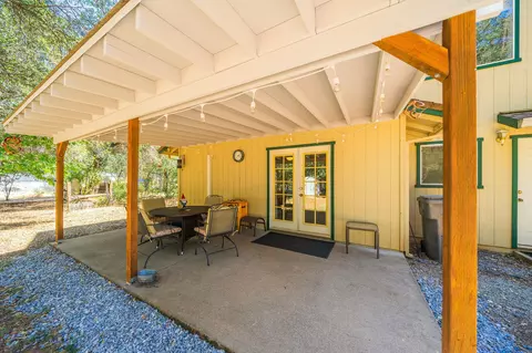 20644 Conestoga Trl, Redding, CA 96003 photo 5