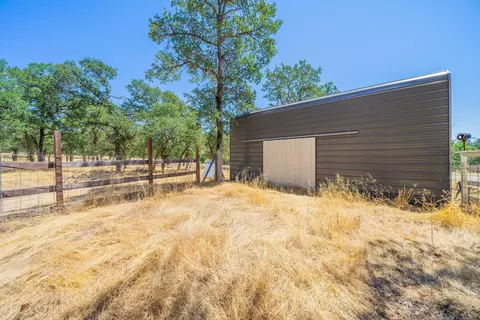 10810 Oak Run Rd, Oak Run, CA 96069 photo 26