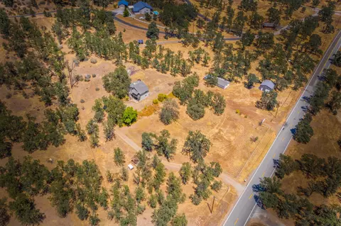 10810 Oak Run Rd, Oak Run, CA 96069 photo 29