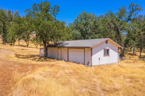 10810 Oak Run Rd, Oak Run, CA 96069 photo 18