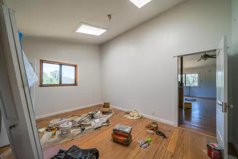 10810 Oak Run Rd, Oak Run, CA 96069 photo 9