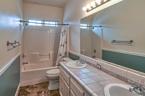 1730 Galway Dr, Redding, CA 96001 photo 14