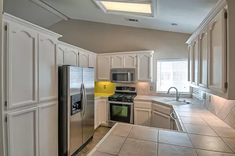 1730 Galway Dr, Redding, CA 96001 photo 8