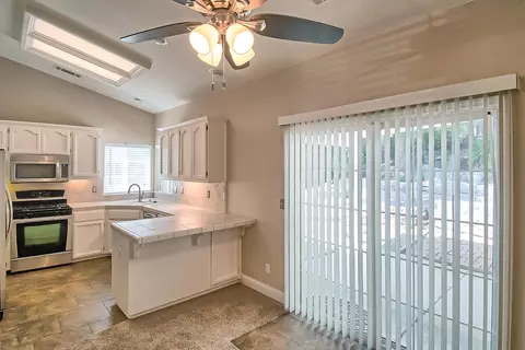 1730 Galway Dr, Redding, CA 96001 photo 7