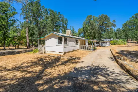 21325 Old Alturas Rd, Redding, CA 96003 photo 2