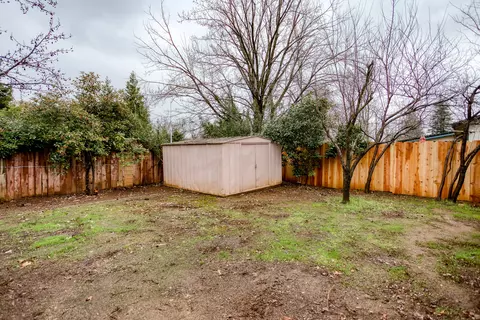 3707 Sunwood Dr, Redding, CA 96002 photo 20