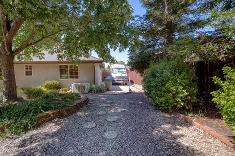2063 Princeton Way, Redding, CA 96003 photo 38
