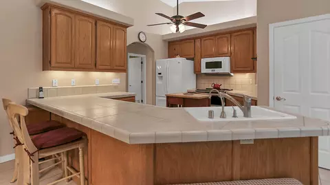 2063 Princeton Way, Redding, CA 96003 photo 10