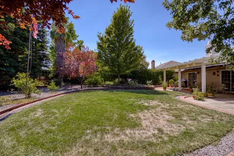 2063 Princeton Way, Redding, CA 96003 photo 34