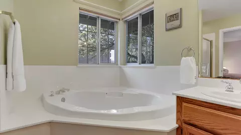 2063 Princeton Way, Redding, CA 96003 photo 13