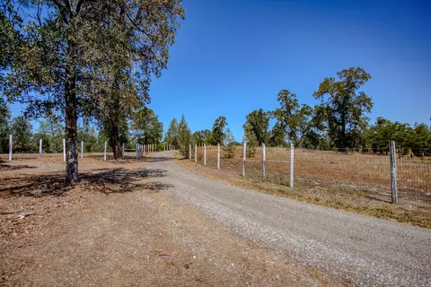 11952 Neal Ln, Redding, CA 96003 photo 54