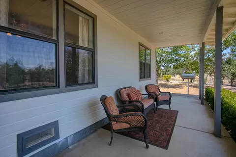 11952 Neal Ln, Redding, CA 96003 photo 7