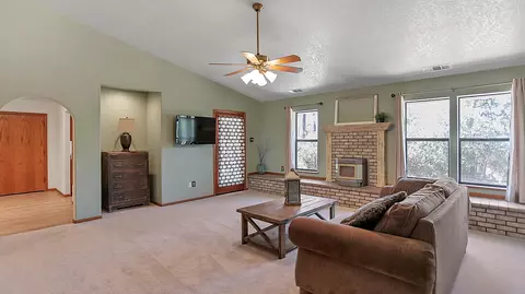11952 Neal Ln, Redding, CA 96003 photo 12