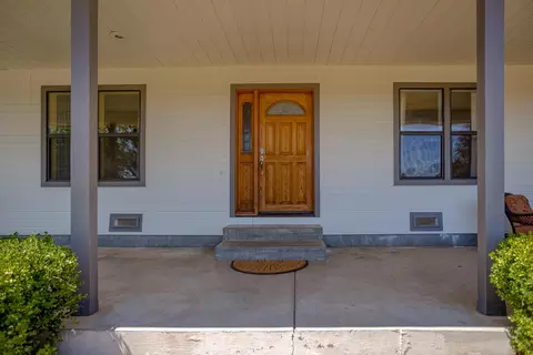 11952 Neal Ln, Redding, CA 96003 photo 9