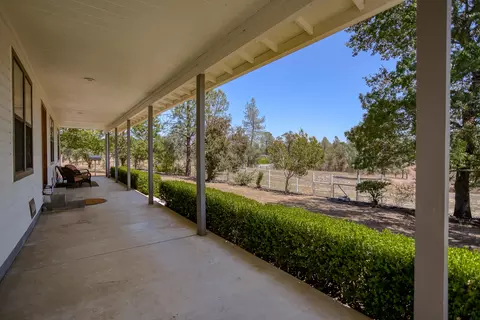 11952 Neal Ln, Redding, CA 96003 photo 6
