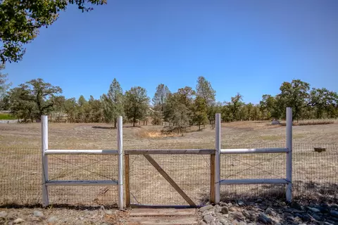 11952 Neal Ln, Redding, CA 96003 photo 53
