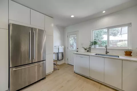 1170 Almond Ave, Redding, CA 96001 photo 21