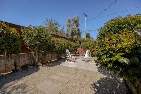 1170 Almond Ave, Redding, CA 96001 photo 52