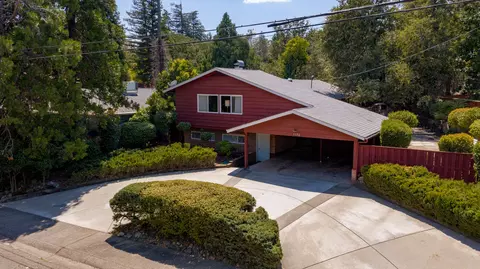 1170 Almond Ave, Redding, CA 96001 photo 1