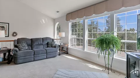 2916 Panorama Dr, Redding, CA 96003 photo 8