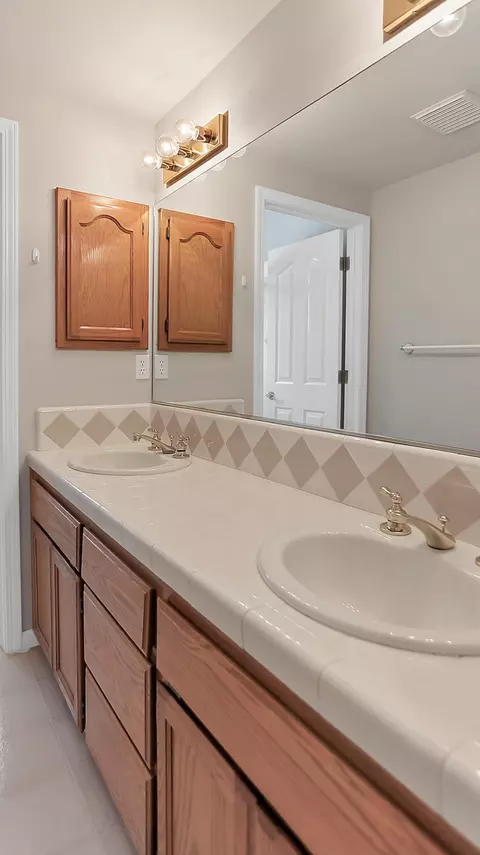 2916 Panorama Dr, Redding, CA 96003 photo 60