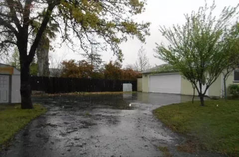 1816 Dakota Way, Redding, CA 96003 photo 2