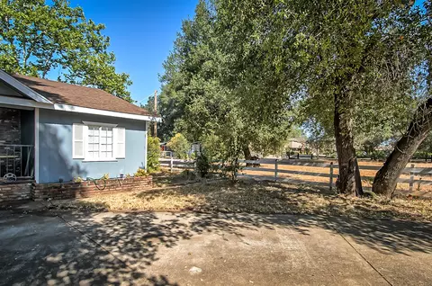 8770 Airport Rd, Redding, CA 96002 photo 25