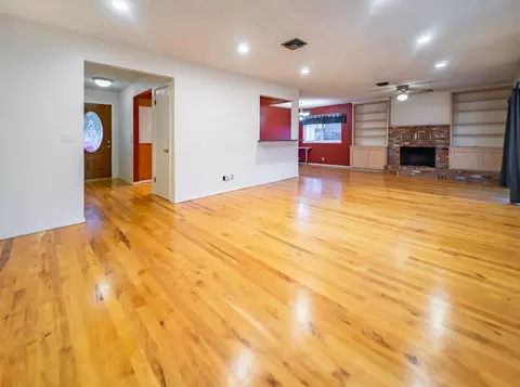 6831 Reflection St, Redding, CA 96001 photo 5