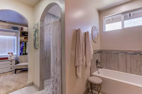 1327 Spanish Bay Dr, Redding, CA 96003 photo 14