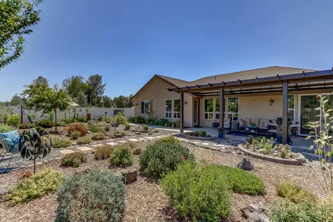 1327 Spanish Bay Dr, Redding, CA 96003 photo 28