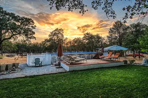 9856 Logan Rd, Redding, CA 96003 photo 8